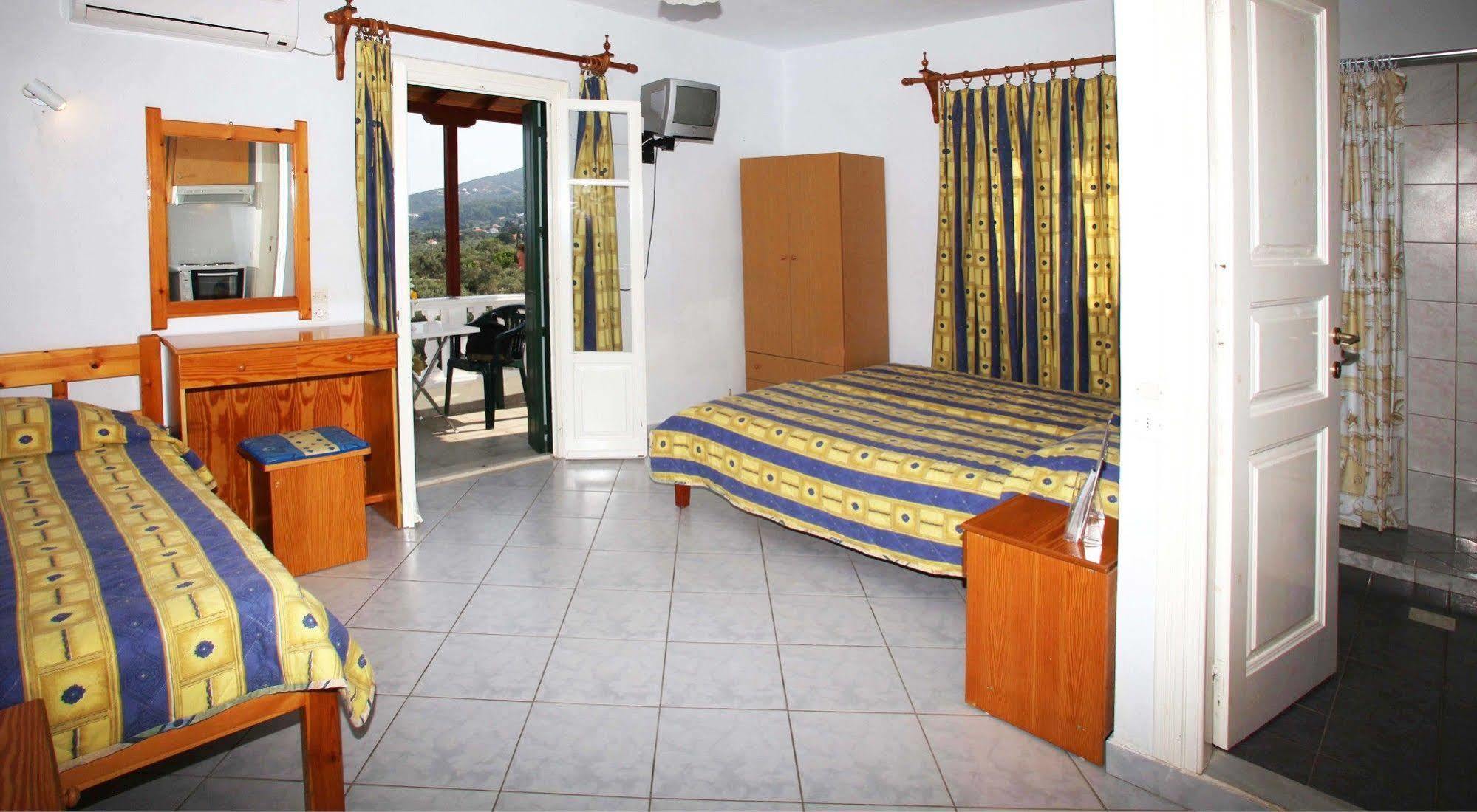 Alexandros Rooms&Studios Skopelos Exterior foto